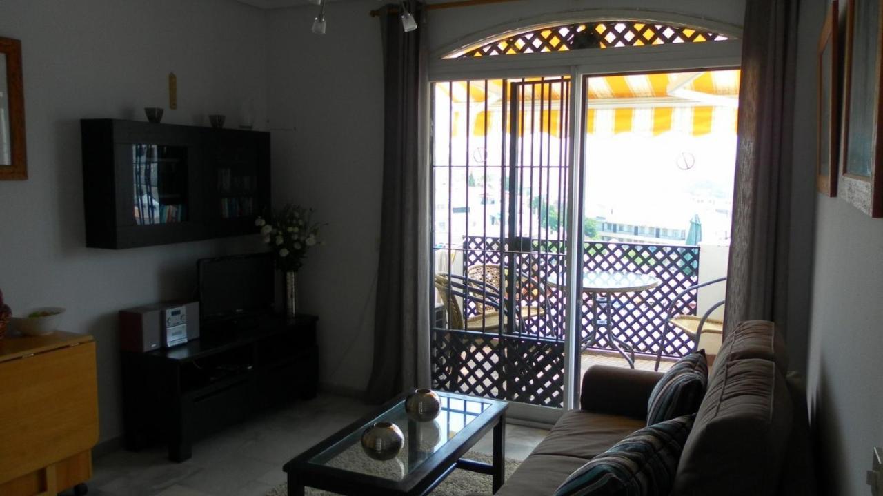 Apartment Verano Azul Nerja Chambre photo