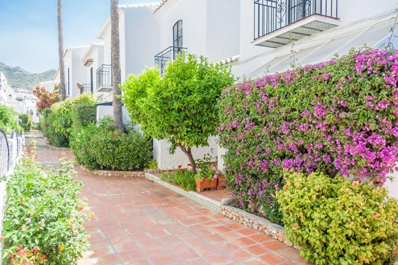 Apartment Verano Azul Nerja Chambre photo