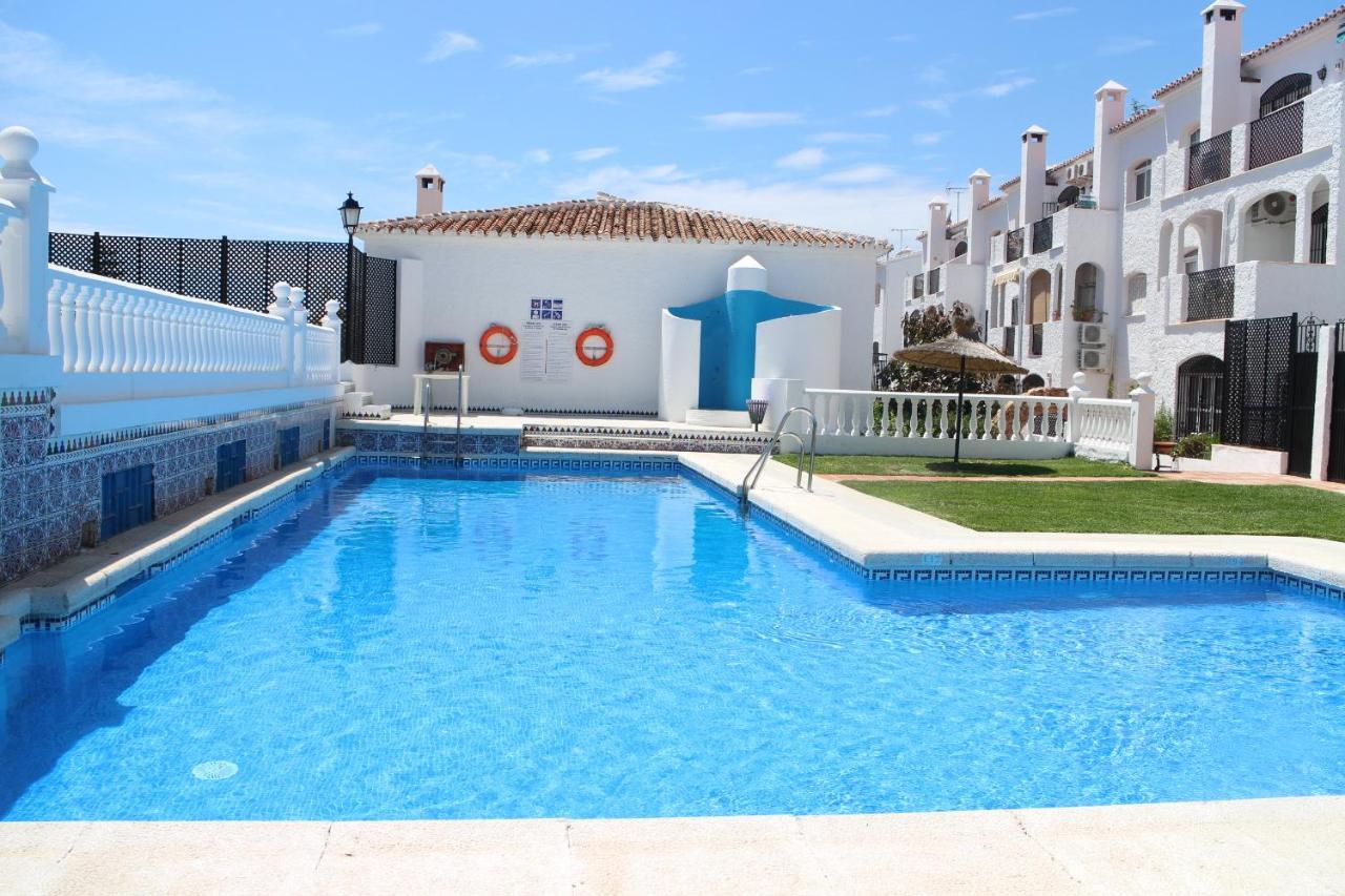 Apartment Verano Azul Nerja Extérieur photo
